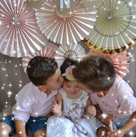 Meet your Posher, Alicia - Picture 1 of 1